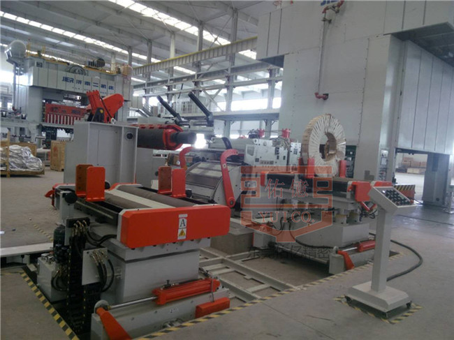 1400三合一整平送料機(jī)工作視頻（雙上料臺車）