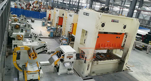 沖床送料機在實際應用中的安全設(shè)施